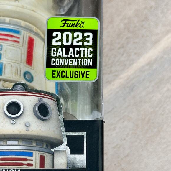 Funko Pop! STAR WARS POP! R2-D2 & R5-D4 2-PACK Collectible Gift Set New In Box - Picture 12 of 13